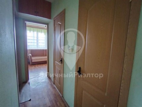 2-к квартира, 3/3 эт., 48м²