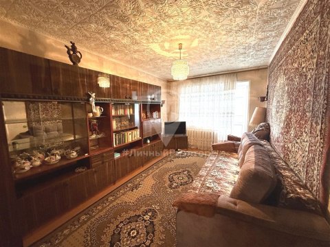 2-к квартира, 5/5 эт., 45м²