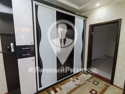 2-к квартира, 3/16 эт., 76м²