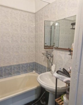 4-к квартира, 6/12 эт., 73м²