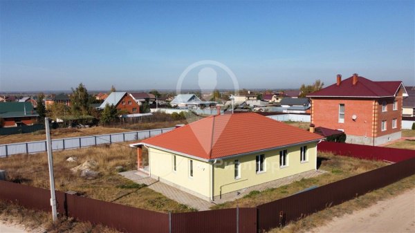 Дом 131м², участок 10 сот.