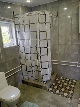 3-к квартира, 1/1 эт., 48м²