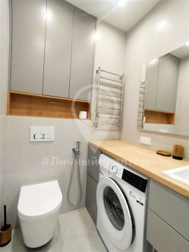 1-к квартира, 1/4 эт., 39м²