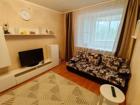 1-к квартира, 2/10 эт., 36м²