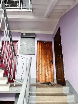 2-к квартира, 4/5 эт., 39м²