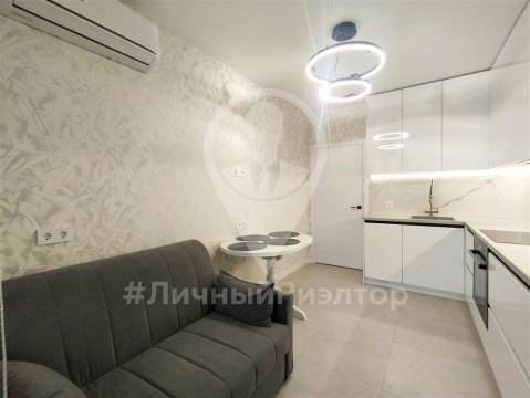 1-к квартира, 1/4 эт., 39м²