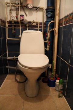 2-к квартира, 1/4 эт., 56м²