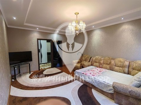 2-к квартира, 3/16 эт., 76м²