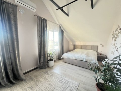 Дом 155м², участок 10 сот.