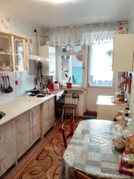 2-к квартира, 2/2 эт., 49м²