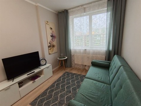 1-к квартира, 13/17 эт., 32м²