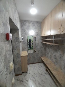 2-к квартира, 8/9 эт., 59м²