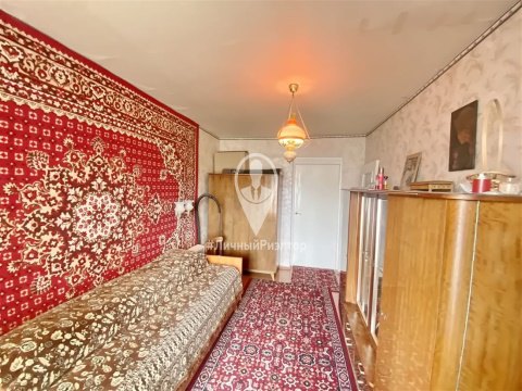 3-к квартира, 8/9 эт., 60м²