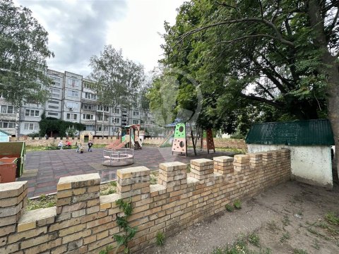 2-к квартира, 4/5 эт., 53м²