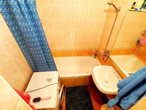 1-к квартира, 2/10 эт., 36м²