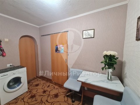 2-к квартира, 3/5 эт., 30м²