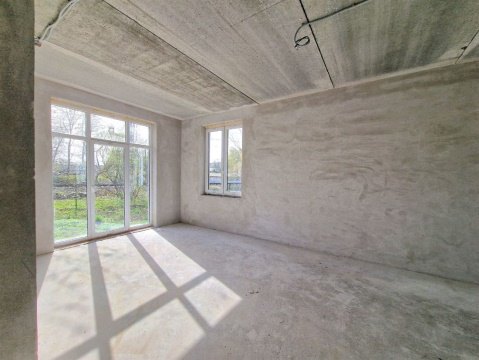 Дом 113м², участок 9 сот.