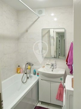 2-к квартира, 1/16 эт., 63м²