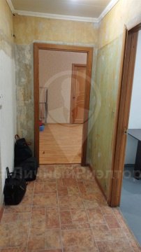 4-к квартира, 5/5 эт., 60м²