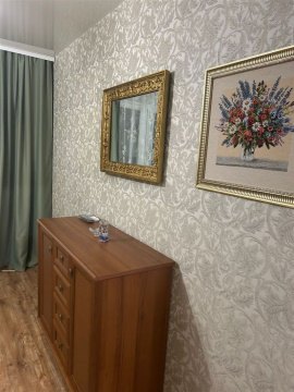 2-к квартира, 8/9 эт., 70м²