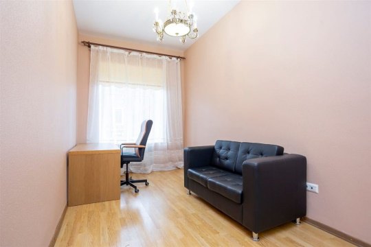 3-к квартира, 3/4 эт., 98м²