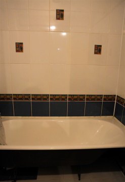 2-к квартира, 1/4 эт., 56м²