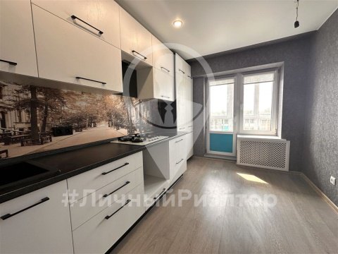1-к квартира, 1/7 эт., 32м²