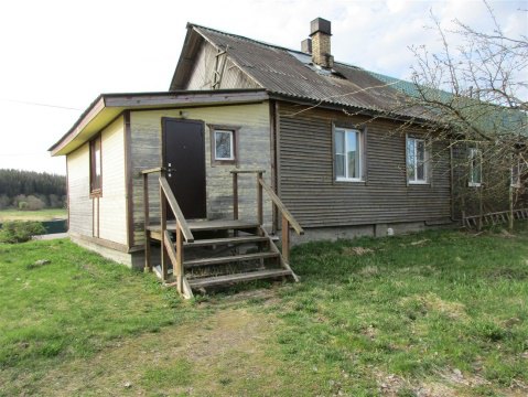 3-к квартира, 1/1 эт., 48м²