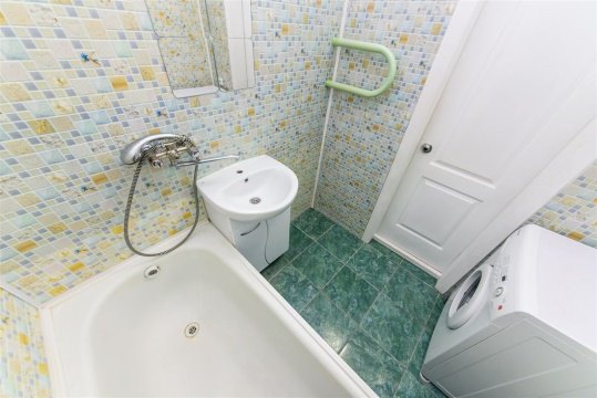 2-к квартира, 17/17 эт., 62м²