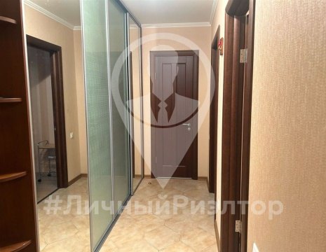 1-к квартира, 3/10 эт., 42м²
