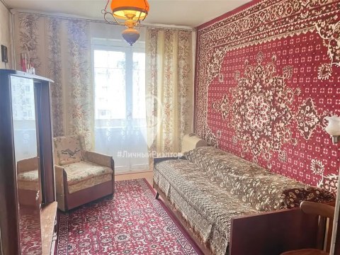 3-к квартира, 8/9 эт., 60м²