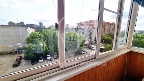 1-к квартира, 5/5 эт., 33м²