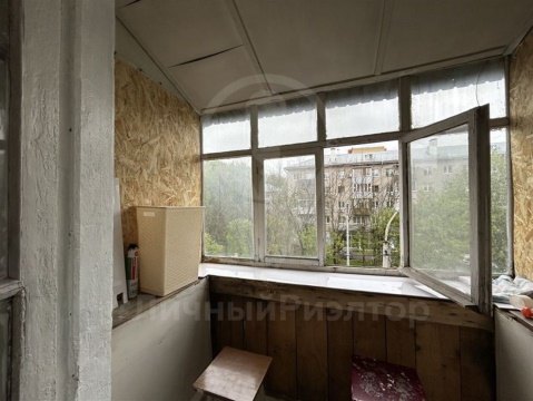 Студия, 3/3 эт., 18м²