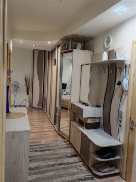 1-к квартира, 6/12 эт., 42м²