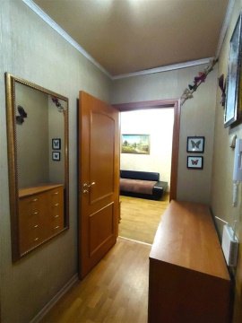 2-к квартира, 8/9 эт., 43м²