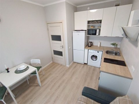 1-к квартира, 13/17 эт., 32м²