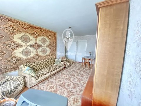 3-к квартира, 8/9 эт., 60м²